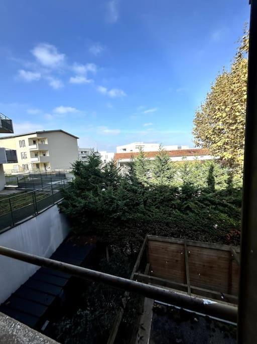 Le Cosy Shelby Proche Gare 150M Lägenhet Villefranche-sur-Saône Exteriör bild