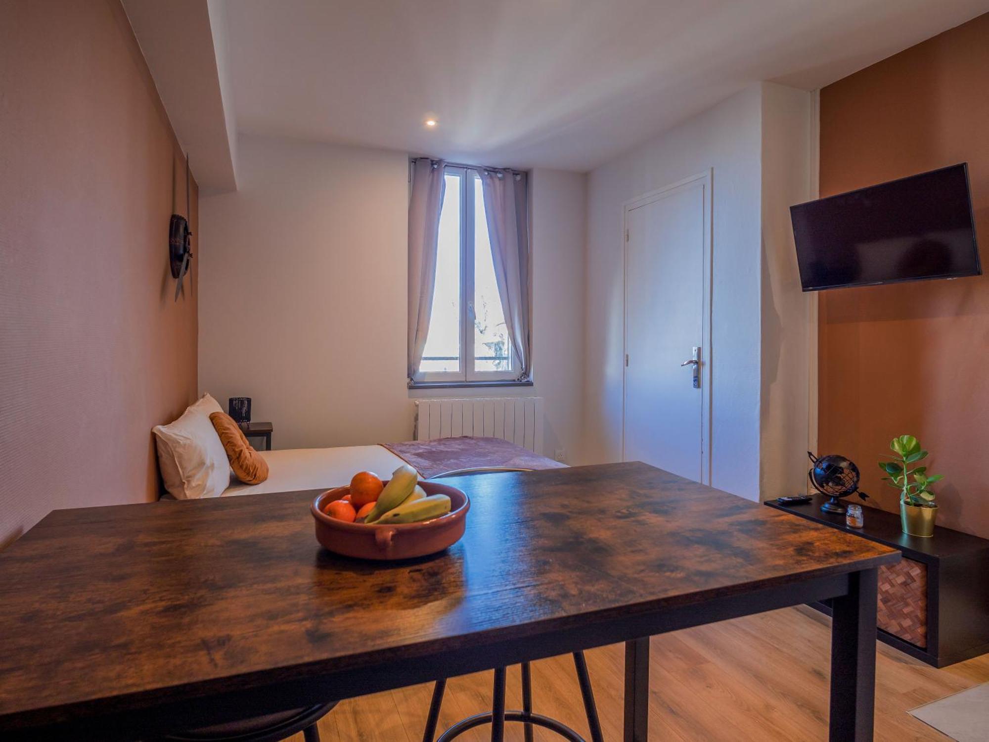 Le Cosy Shelby Proche Gare 150M Lägenhet Villefranche-sur-Saône Exteriör bild